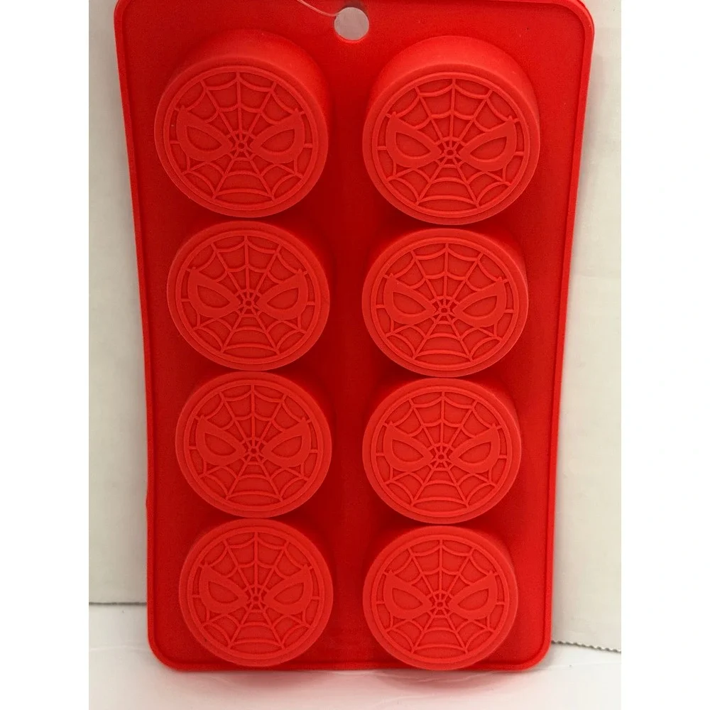 Marvel Spider-Man Silicone Ice Cube Tray and 12pk Reusable Ice Cubes Red New